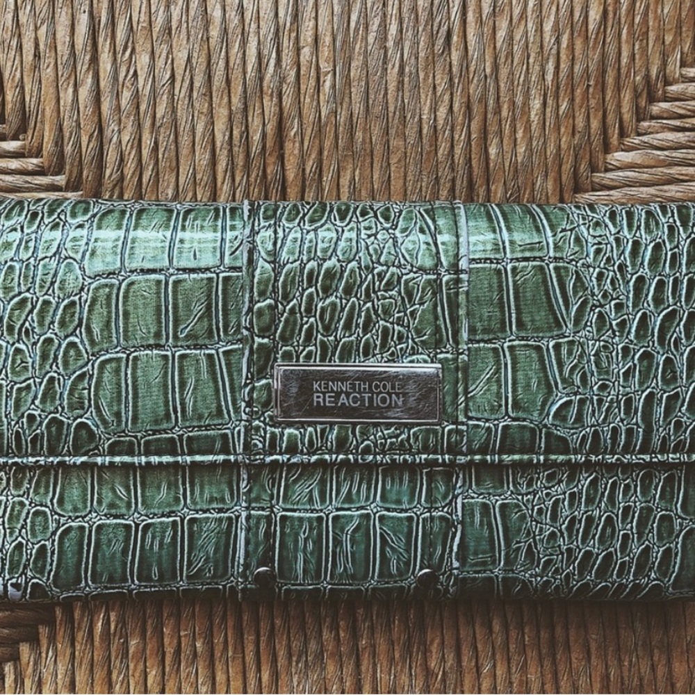 Kenneth Cole Wallet